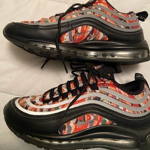 Air Max 97 men size 8 women’s size 9.5 guc